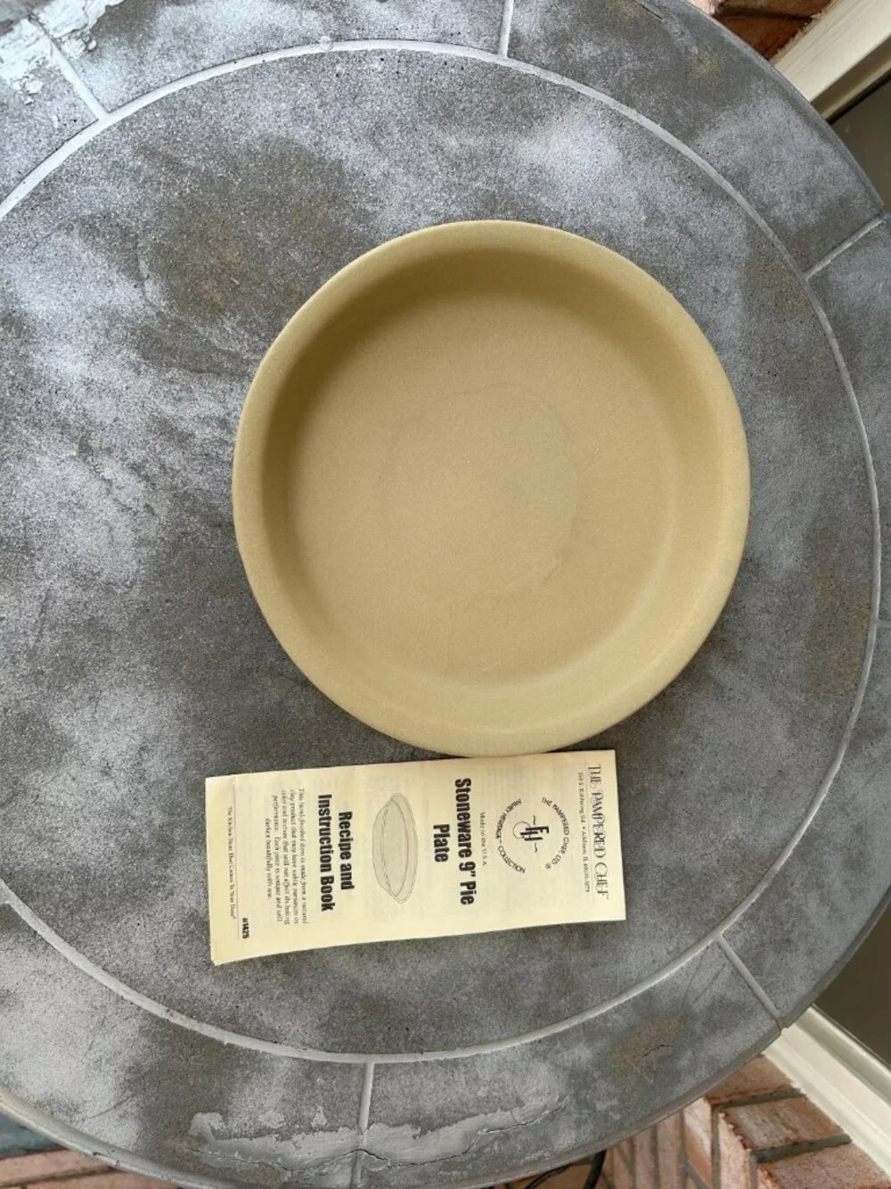 Papered Chef Stoneware 9” Pie Plate w/Recipe and Instruction Book